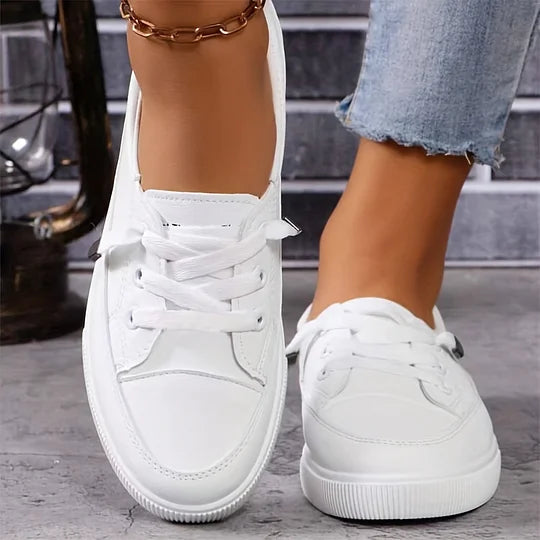 Quinn | Women’s Lace Up Casual Sneakers