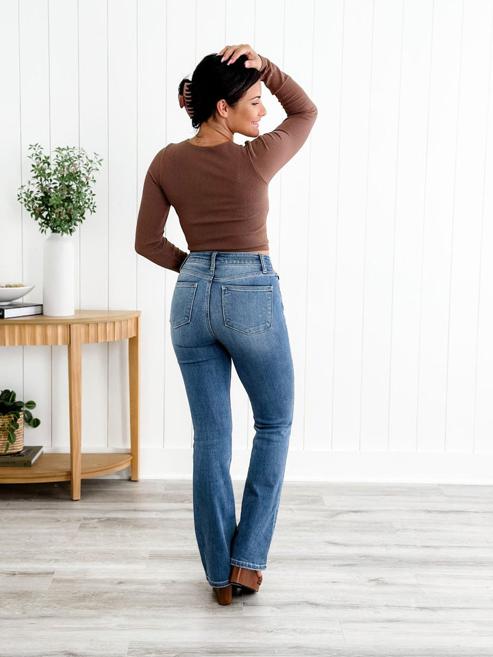 Elara | Classic Everyday Bootcut Jeans