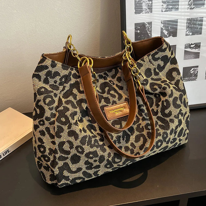 Ismo Leopard Patterned Canvas Tote