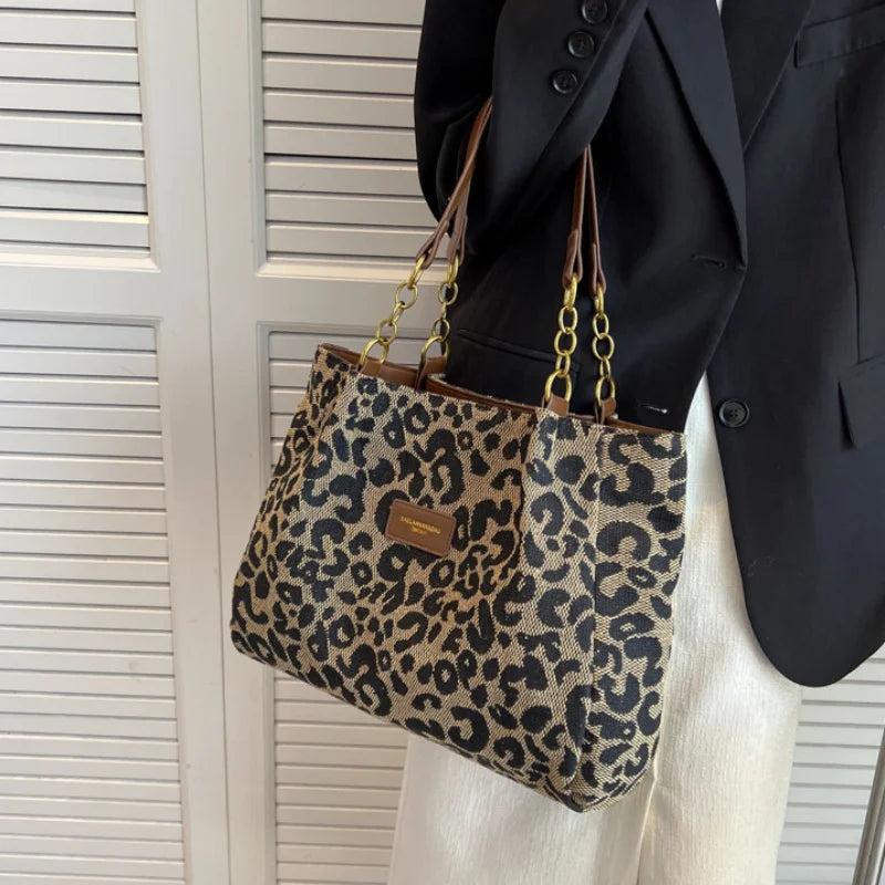 Ismo Leopard Patterned Canvas Tote