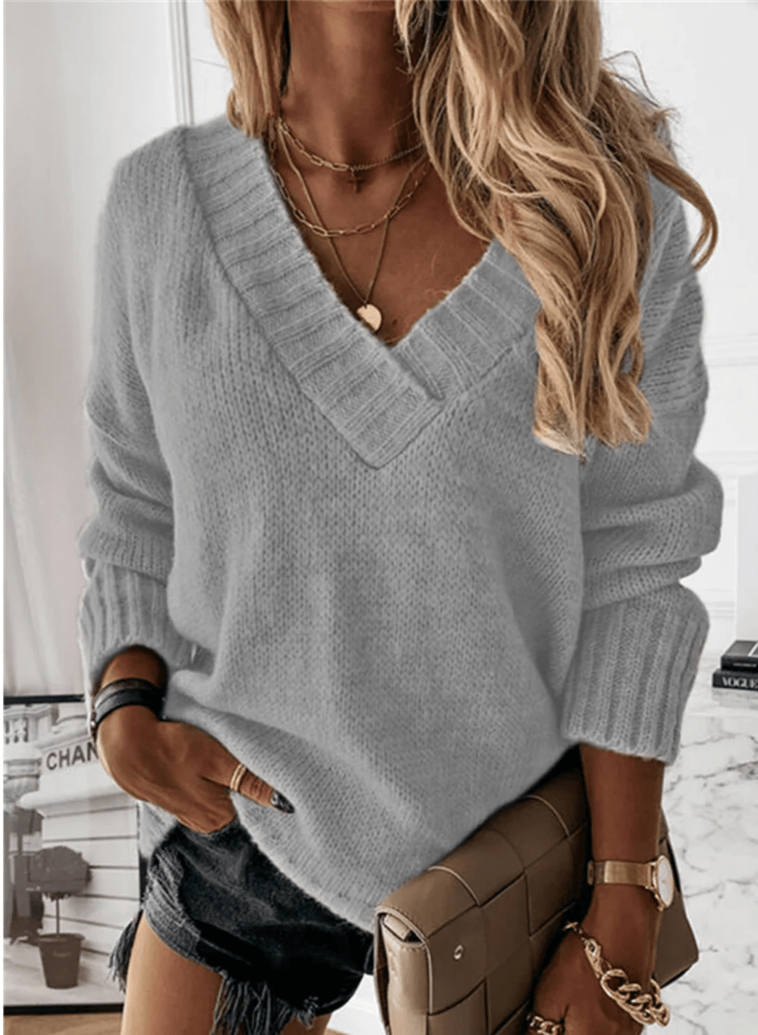 Aria | Relaxed Fit V - Neck Knit Sweater - Sweater - MOOD Melbourne