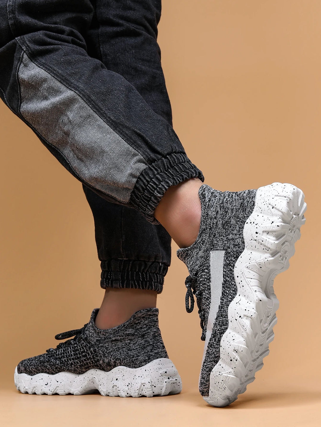 Damon | Chunky Lightweight Men’s Sneakers - Sneakers - MOOD Melbourne