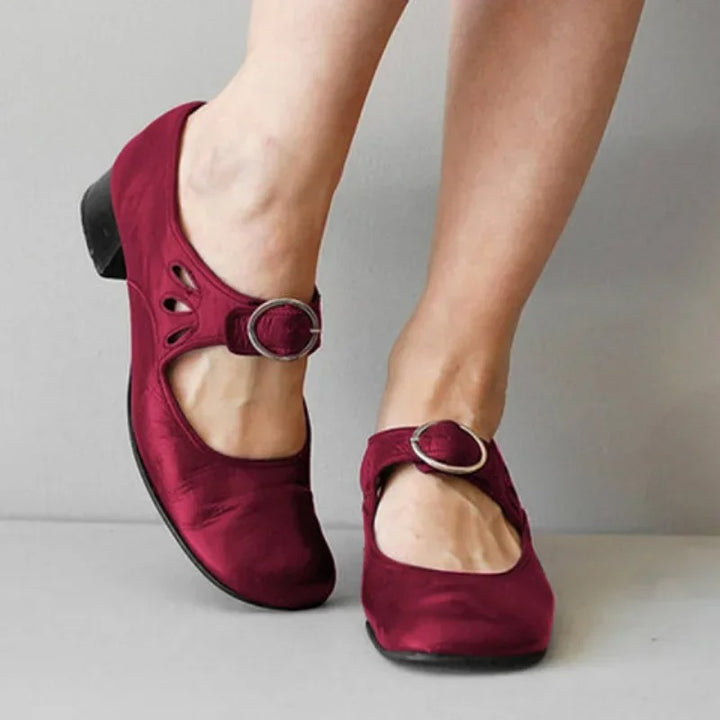 Mood vintage high heels