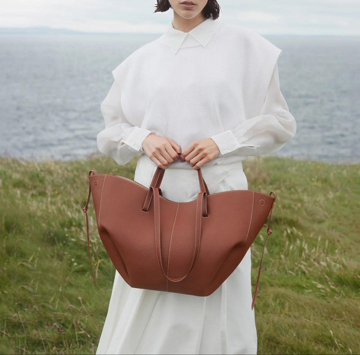 Rhea | Elegant Oversized Women’s Tote - Bag - MOOD Melbourne