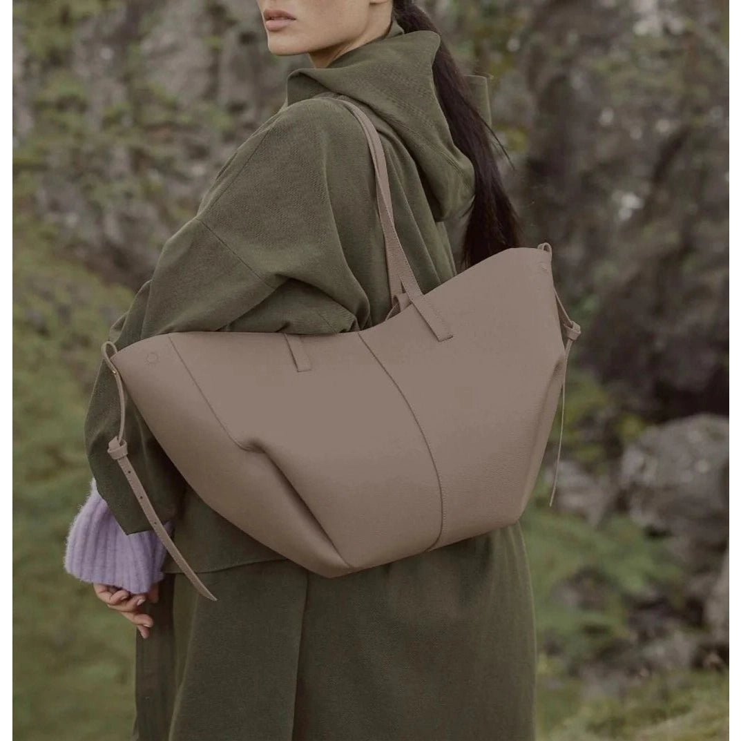 Rhea | Elegant Oversized Women’s Tote - Bag - MOOD Melbourne