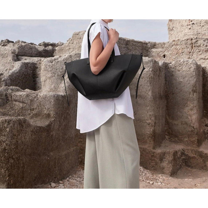 Rhea | Elegant Oversized Women’s Tote - Bag - MOOD Melbourne